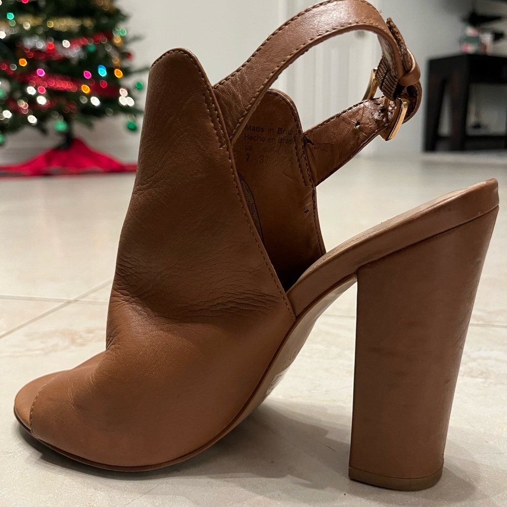 Beautiful Heels ♥️ - Picture 3 of 6
